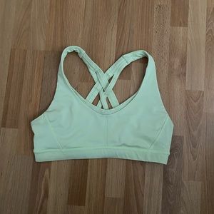 Lululemon sports bra
